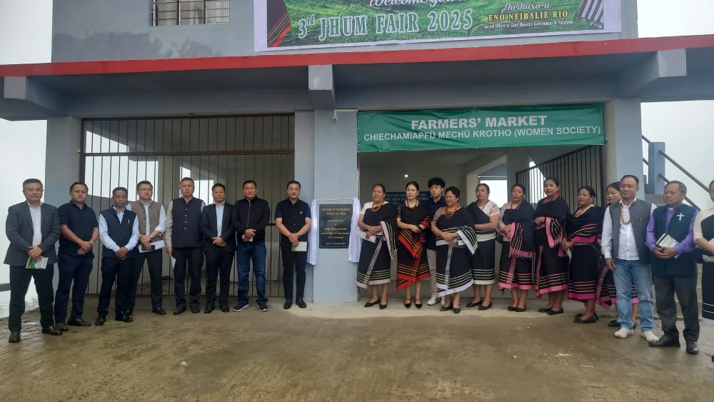 3rd Jhum Fair draws big crowd as CMK opens new marketing shed