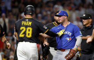 Benches clear after Tommy Pham walk as Blue Jays lose to Pirates